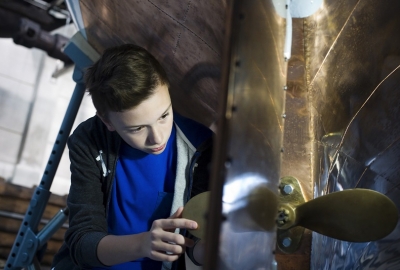 Jak wydobywa się wraki, czyli rodzinny spacer po CKWS